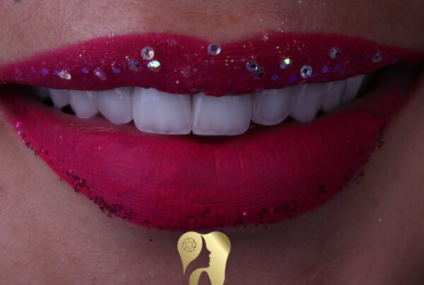 Implant dentaire en Algérie ou en France : quelles économies possibles quand on vit en France ?